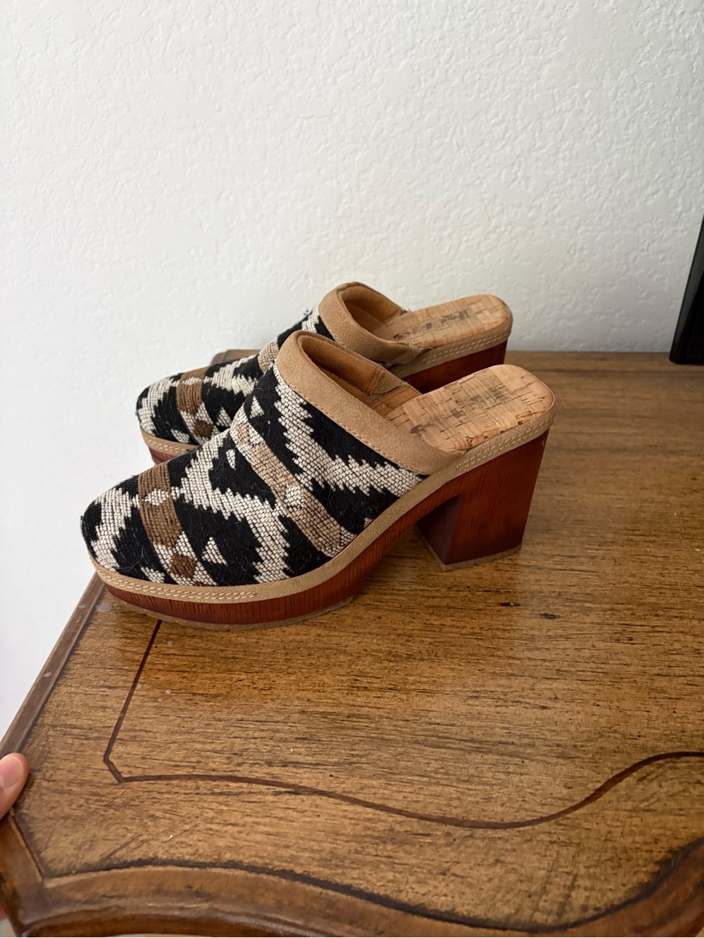 Kork-Ease Woven Geometric Mules in Black, Cream & Brown
